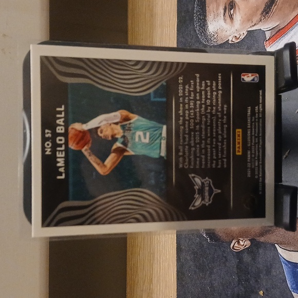 Lamelo ball - Picture 2 of 2